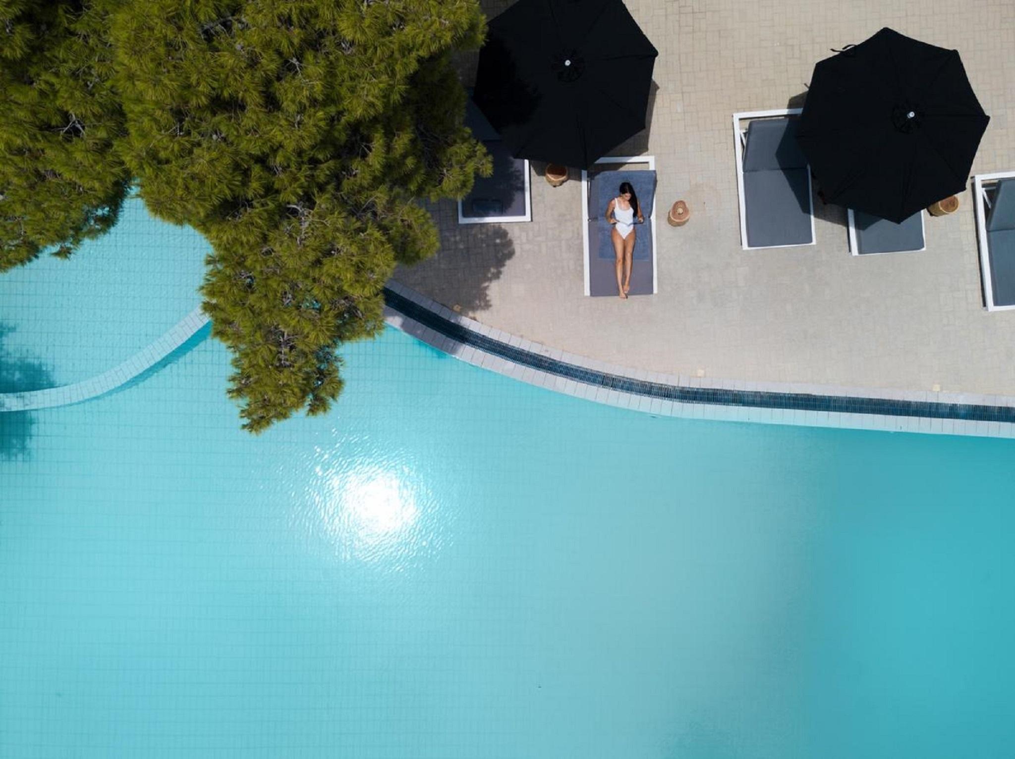 Akra Morea Hotel & Residences Монемвазия Экстерьер фото
